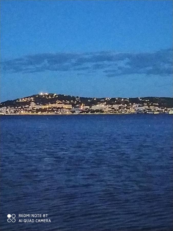 Charmant Studio A Balaruc Les Bains Buitenkant foto